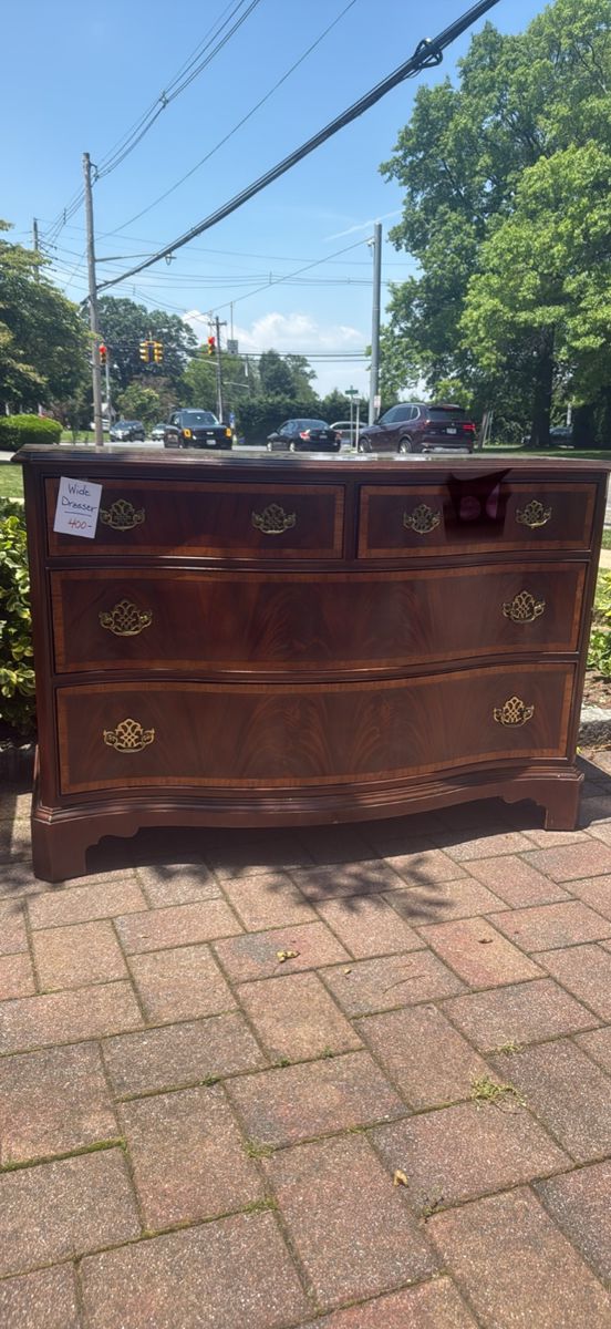 Low dresser American Materpiece Collection