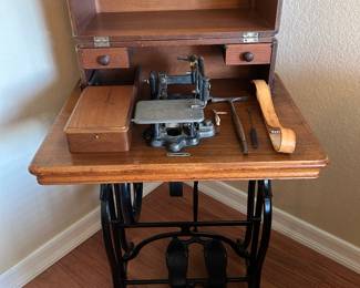 Wheeler & Wilson antique sewing machine circa 1860's