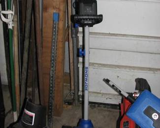 cordless snow broom