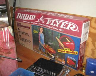 Radio Flyer Wheelbarrow