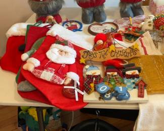 See every item in the sale at this UR: https://buyer.thehunt.ltd/saledetails?saleId=cdca7bc3-75d5-4f79-9d77-8d98feb22fca