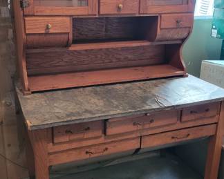 Possum Belly Hoosier