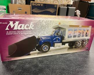 1ST GEAR SNOW PLOW DUMP