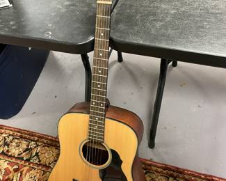 CRAFTER ACOUSTIC-ELECTRIC GUITAR