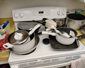more free kitchen stuff - no appliances or mounted fixtures