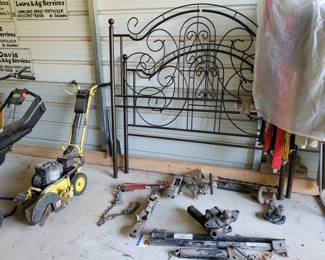 Edger, heavy duty trailer hitch with stabilizer bars, Queen Iron head & foot board