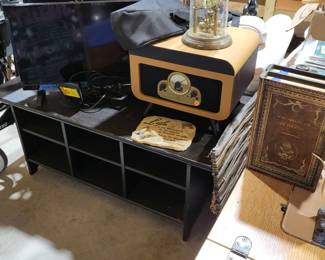 Retro Record player, Doomed Clock, black Coffee table