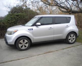 2015 Kia Soul 32 Hwy MPG 120K mileage