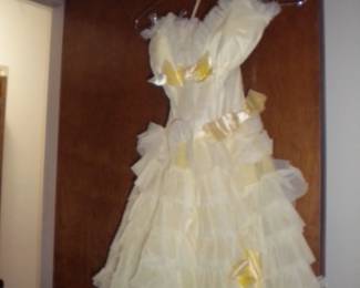 FABULOUS vintage yellow dress