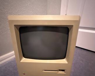 Vintage Macintosh computer