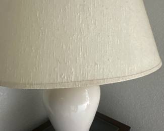 Table lamp