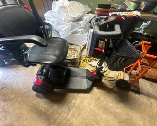 Motorized scooter