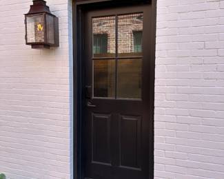 4 Light Entry Door & Gas Lantern