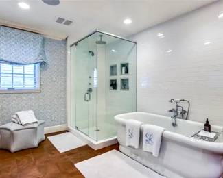Exquisite Soaking Tub with Wall Mount Faucet & Hand Shower