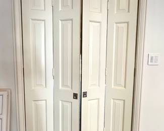 Solid Wood Folding Doors