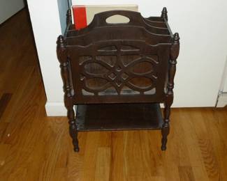 Another magazine rack