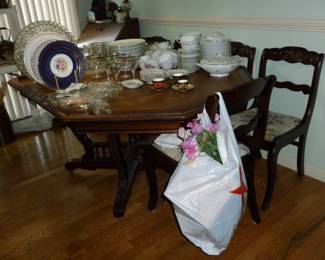 Antique Table (top needs refinishing, base is awesome!)