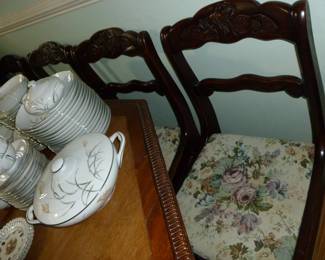 Set of 5 Mahogany chairs