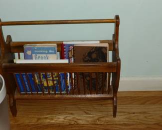 Another magazine rack