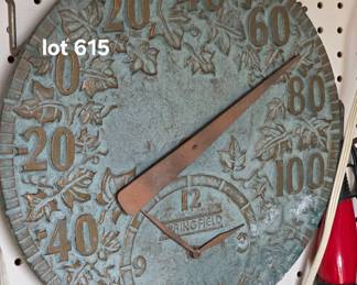 Outdoor decorative thermometer