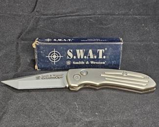 Smith & Wesson Extreme Ops Champ Auto Knife