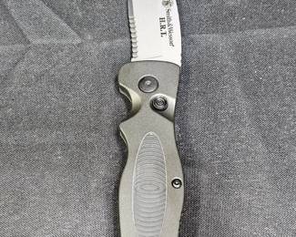 Smith & Wesson SW70S Satin Serrated Extreme OPS