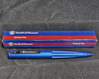 Smith & Wesson Blue Tactical Defense Pen