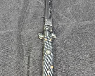 Checkered Black & Silver Stiletto Knife