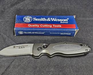 Smith & Wesson SW70S Satin Serrated Extreme OPS