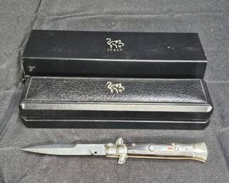 Lantana Picklock Half Grind Black Horn Knife