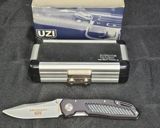 Discontinued Uzi Defender Thumb Assist Knife