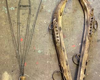 Rug Beater/Horse Hames