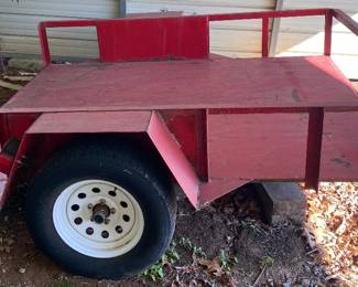 Small Trailer (8 Feet Long and 6 Feet Wide/No Title)