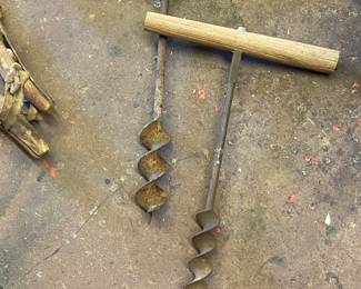 Primitive Augers
