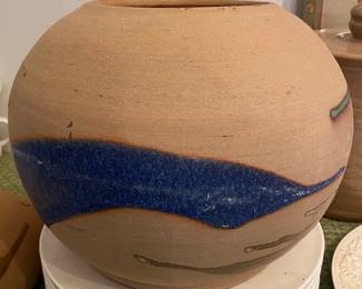 Large Southwestern Pottery Vase/Planter