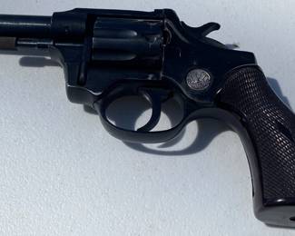 Vintage Hi-Standard Sentinel Revolver (22 Caliber)