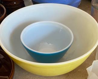 Pyrex Mixing Bowls