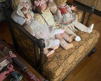 Vintage Mid-century Ross Chair