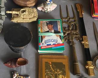 Baseball Cards/Ship in Bottle/Collectibles