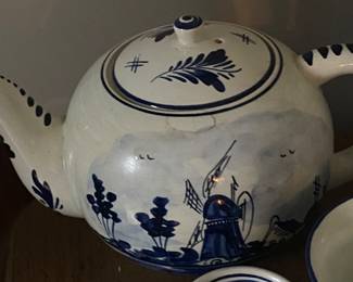 Dutch Delft Teapot