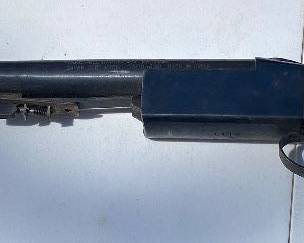 Vintage Zayre Japanese Shotgun Barrel and Mechanism