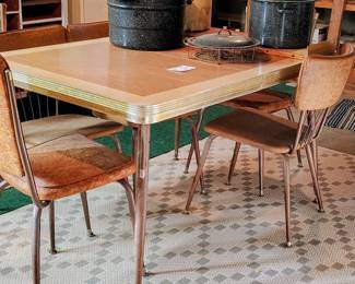 Mid Century Dining Table l 