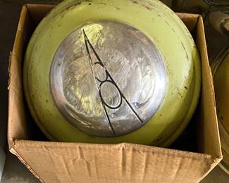 Vintage Hub Caps and Wheel Covers