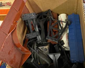 Train Cars and Accessories