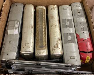 Lionel Train Parts/Cars