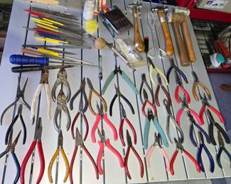 Jewelry making tools