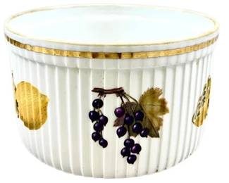 Royal Worcester Evesham 6 Inch Round Ribbed Baking Dish - Shape 46 Sz 2