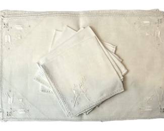 Hand Embroidered Linen Napkins & Matching Placements