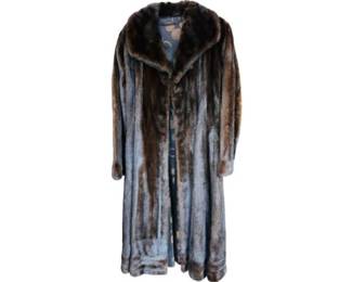 Ranch Mink Coat - Classic Style, Princess Cut - Horizontal Bottom -Truly Beautiful! - Approx Size 2-4