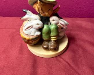 Hummel-Playful Bunny/Little Companion #58/0.                1 of 2